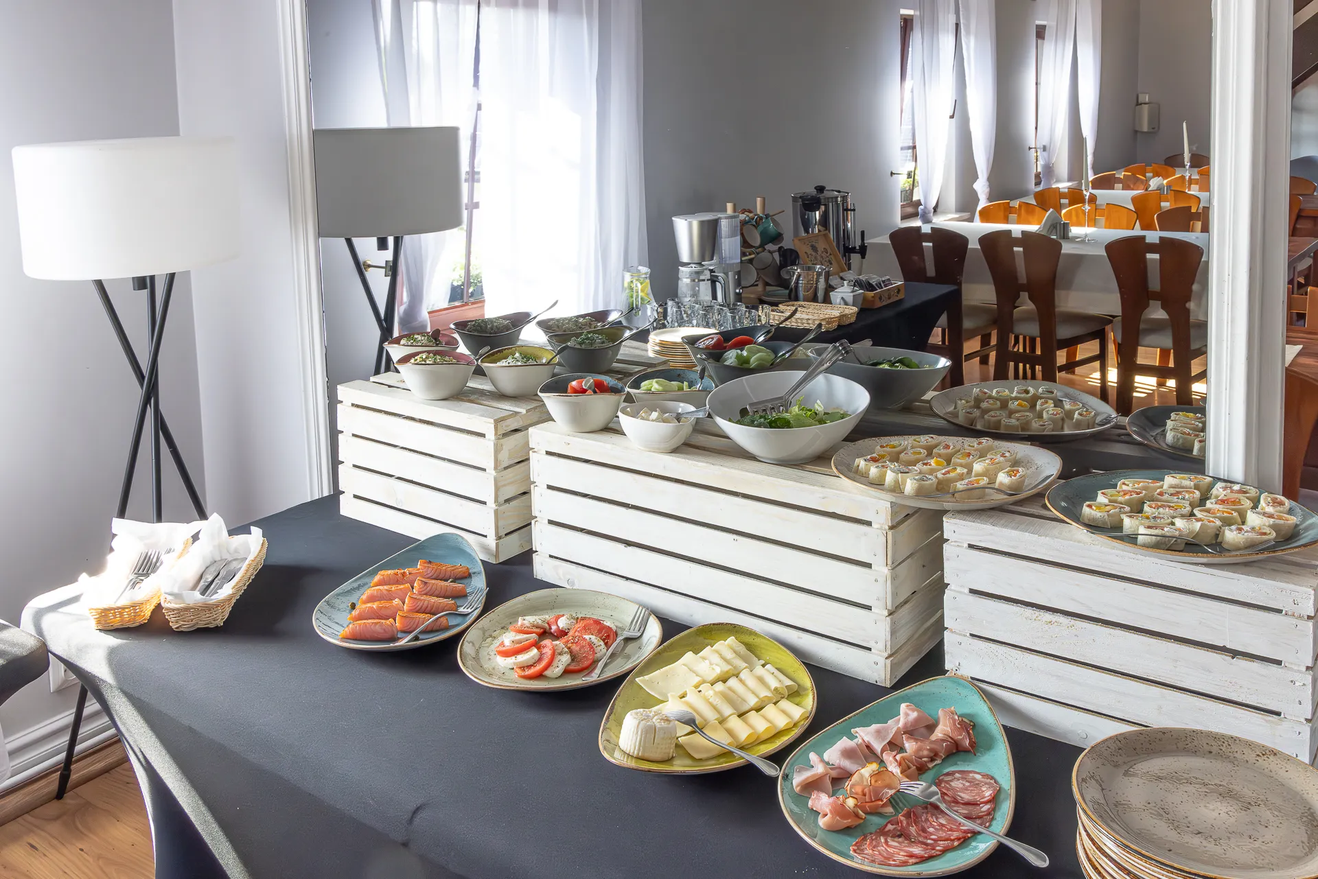 Śniadanie serwowane w restauracji Kaszubski Młyn - świeże produkty i domowe przetwory